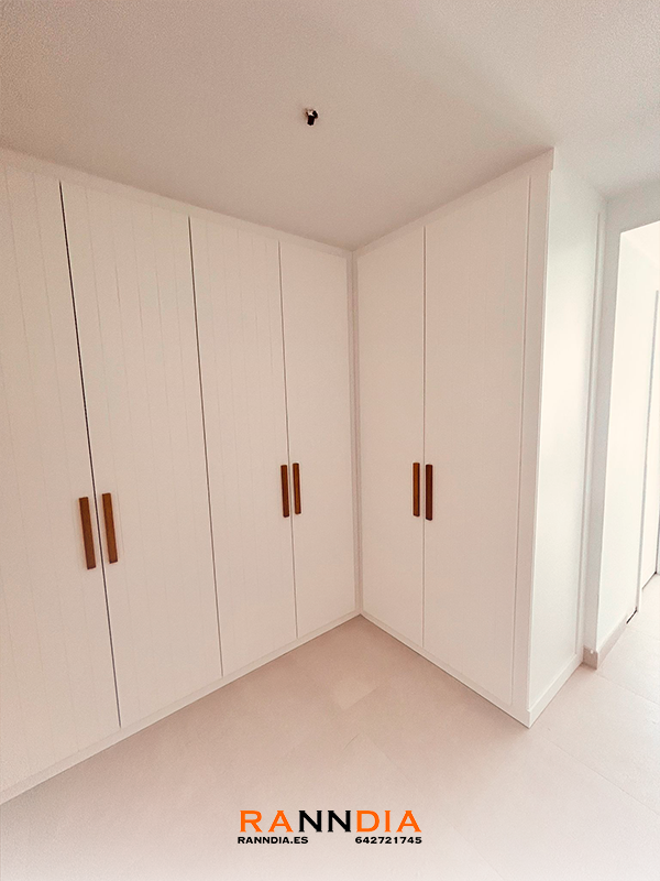 Armario a medida 19 en torre-del-mar